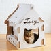 see more listings in the Maison en carton de chat section