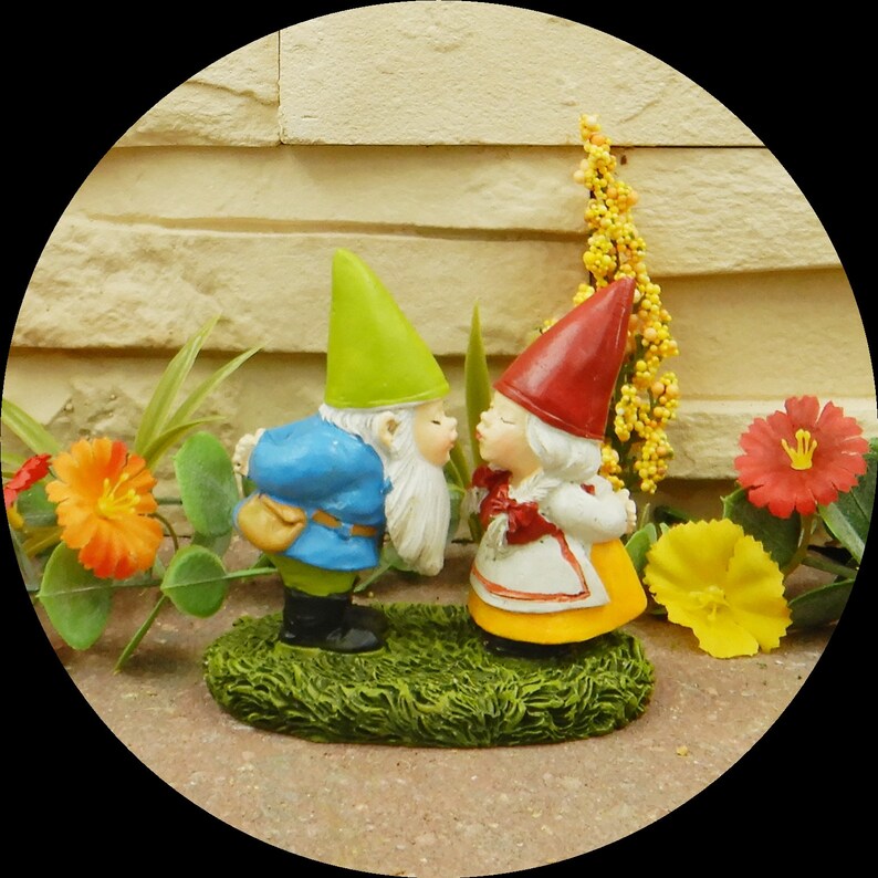 Kissing Gnomes Fairy Garden Miniatures Garden Figurines Etsy