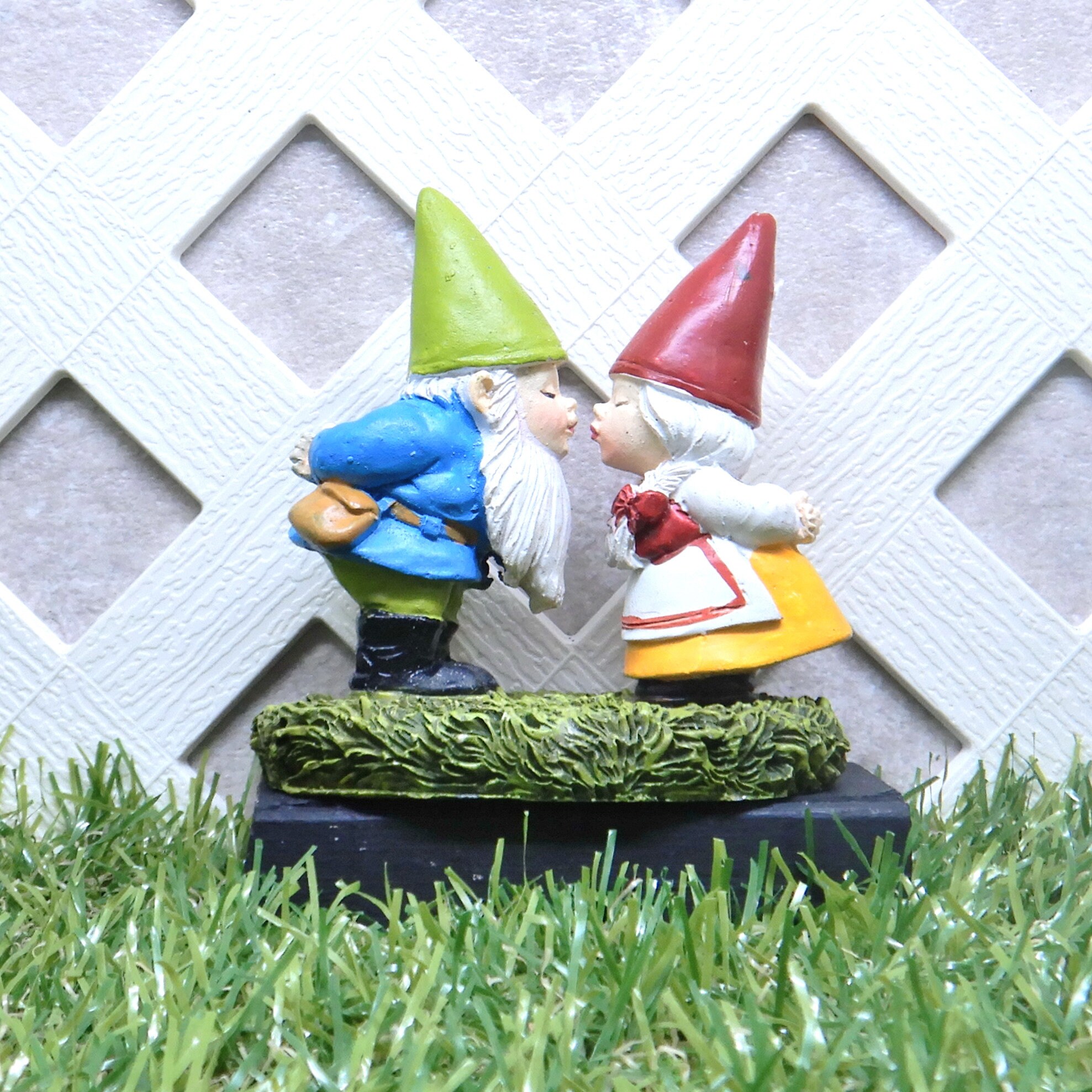 Kissing Gnomes Fairy Garden Miniatures Garden Figurines Etsy