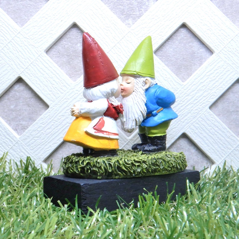 Kissing Gnomes Fairy Garden Miniatures Garden Figurines Etsy