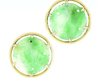 Vintage Gorgeous 14K Yellow Gold Carved Flower Jade Large Round Multi Prong Set Button Clip On Earrings in Excellent Condition
