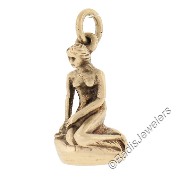 Vintage Collectible 14K Yellow Gold Detailed 3D The Little Mermaid Statue Charm Pendant