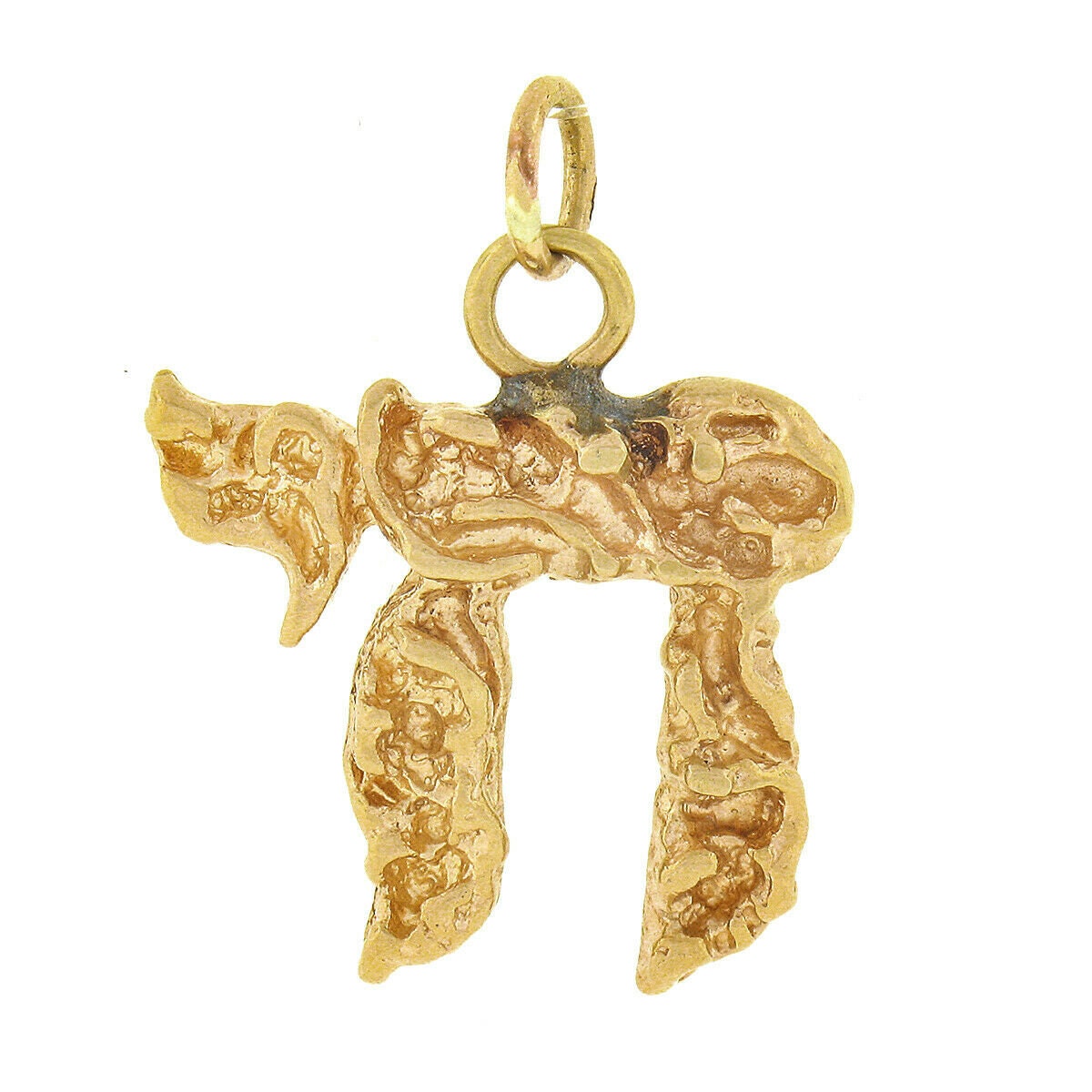 Vintage Classic 14K Yellow Gold Judaica Hebrew Textured Chai Symbol Charm Pendant with Original Finish and Patina Preserved