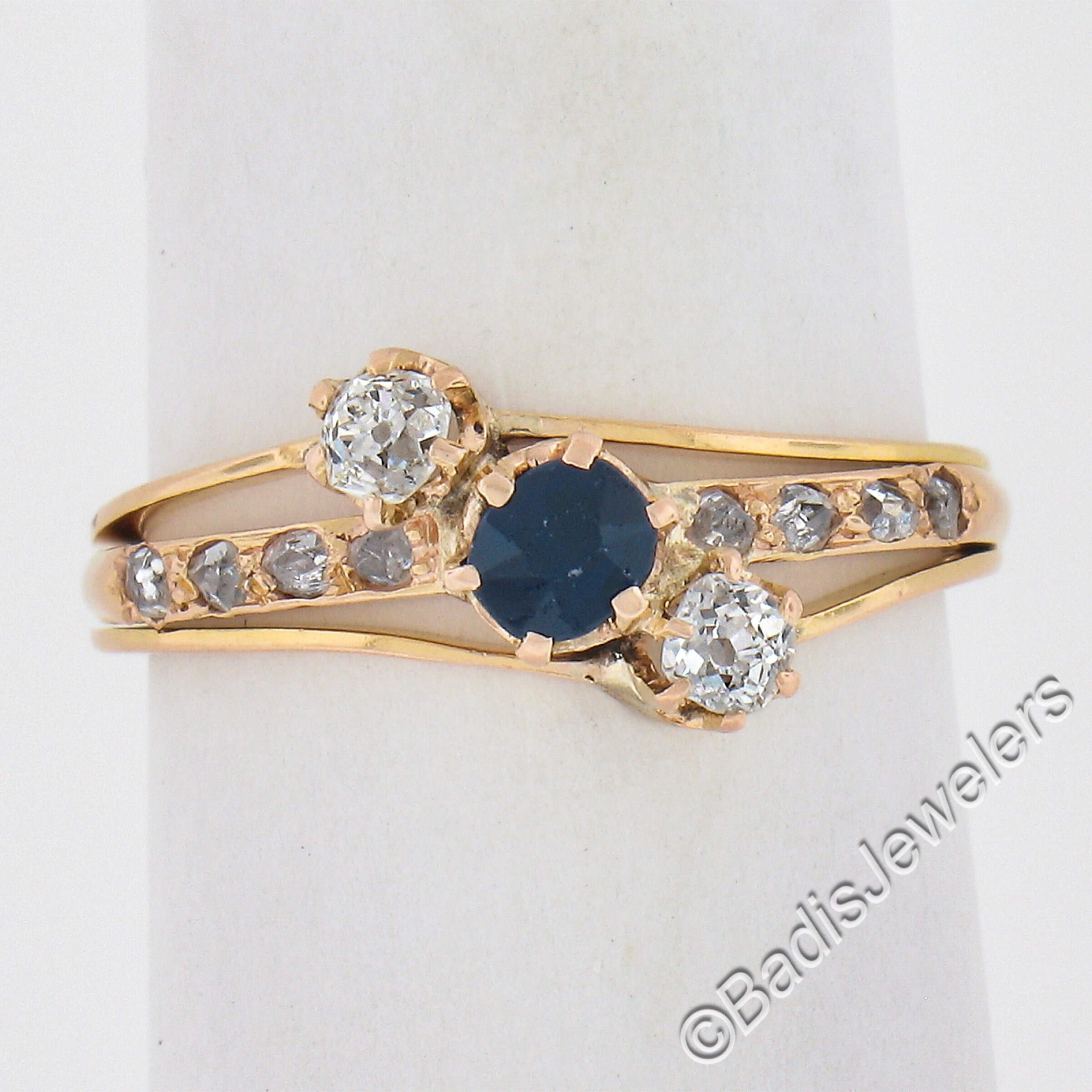 Rosy blue diamond rings deals