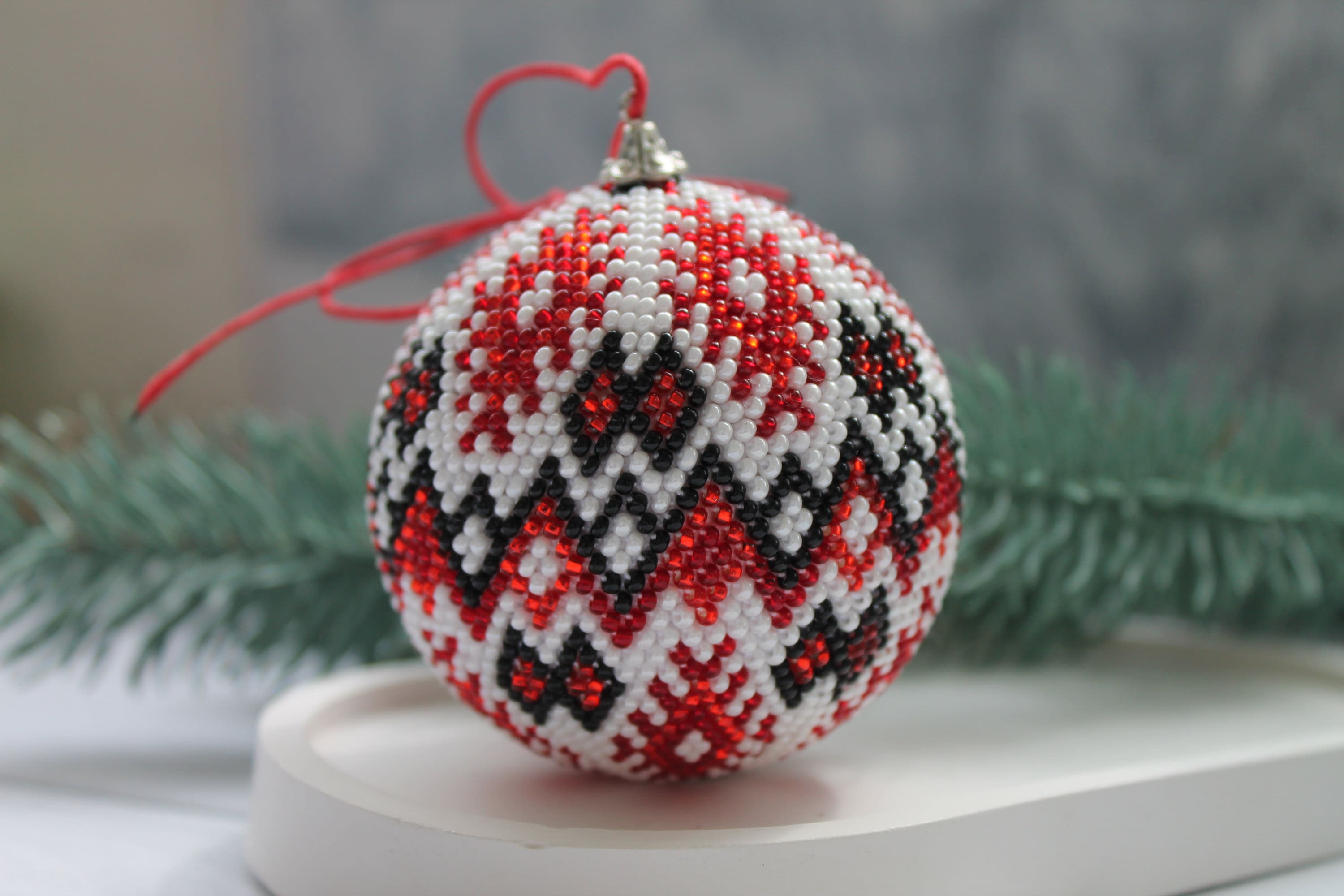 Beaded christmas ball ornaments discount