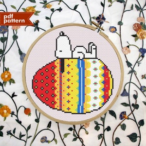 Schläfrige Snoopey inspiriert Osterei Kreuzstich Muster PDF Mini Stickerei 80x80 Stich Handarbeit Frühling Handwerk Geschenk Urlaub DIY Cartoon