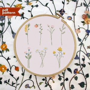 7 つの花のピクセル アート ミニ クロスステッチ パターン PDF のみ - 刺繍パターン - 200x200 ステッチ、花柄、コテージコア、自然、春、夏