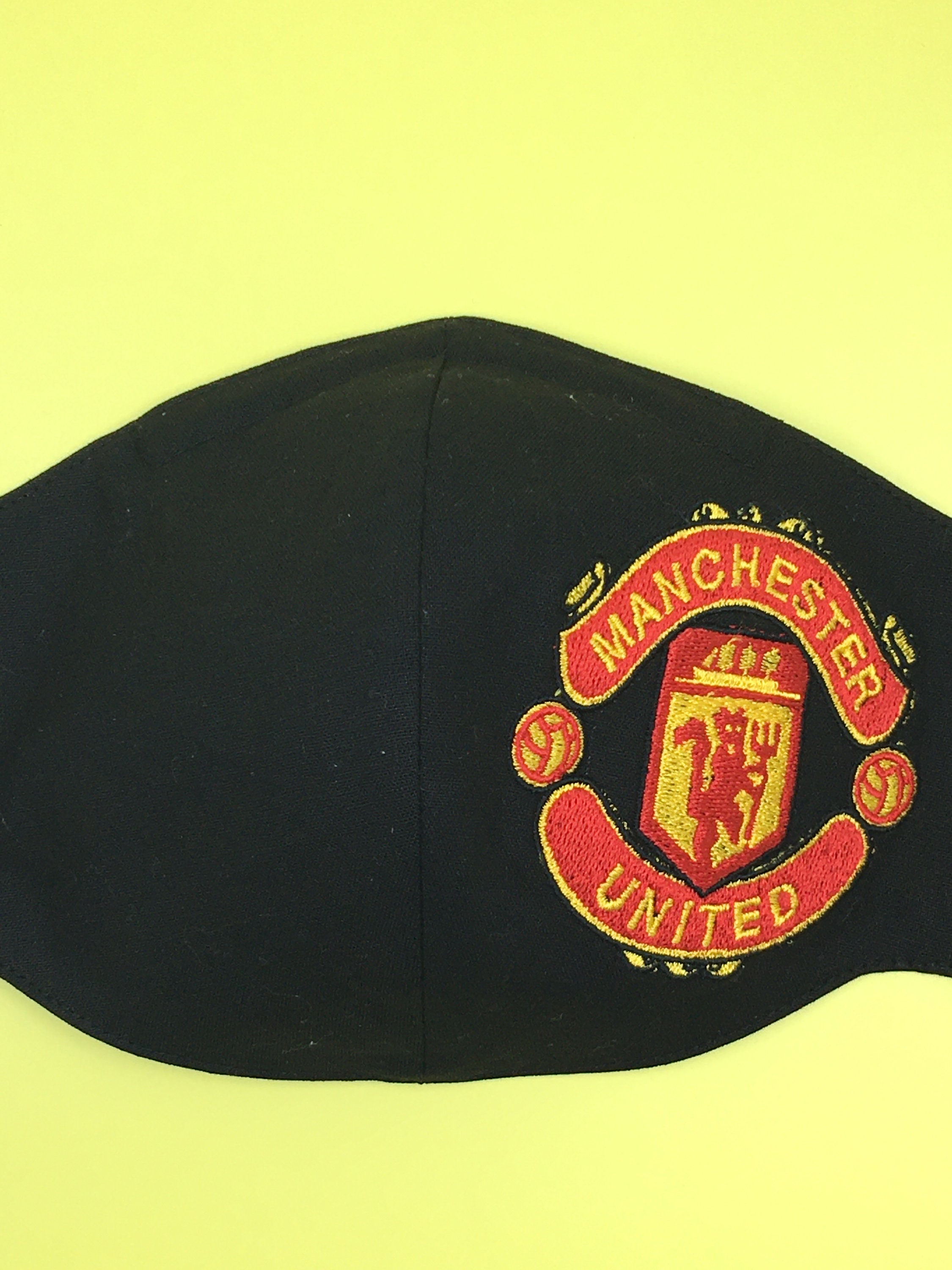 Manchester United EPL Logo Face Mask Etsy España
