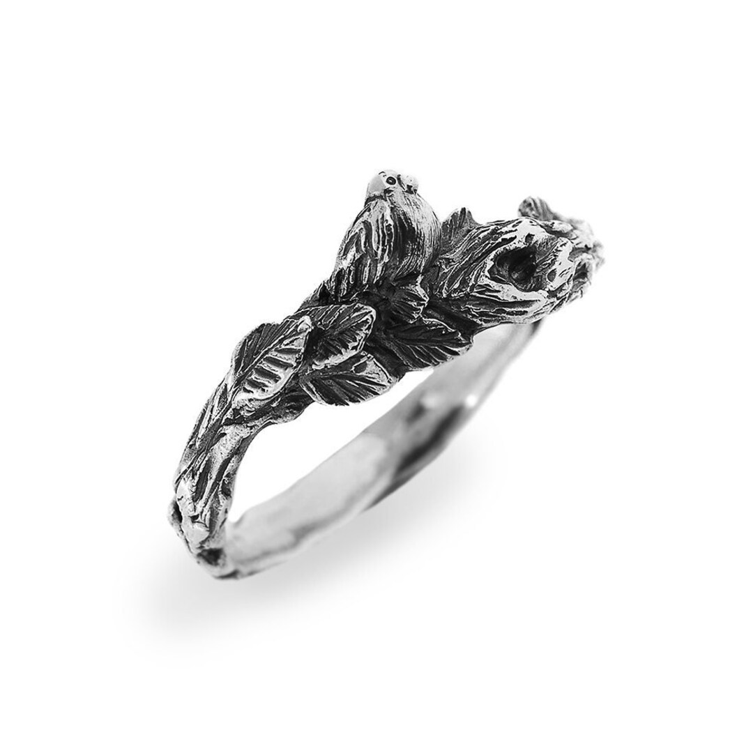 Anello in argento massiccio con uccello su ramo, anello con