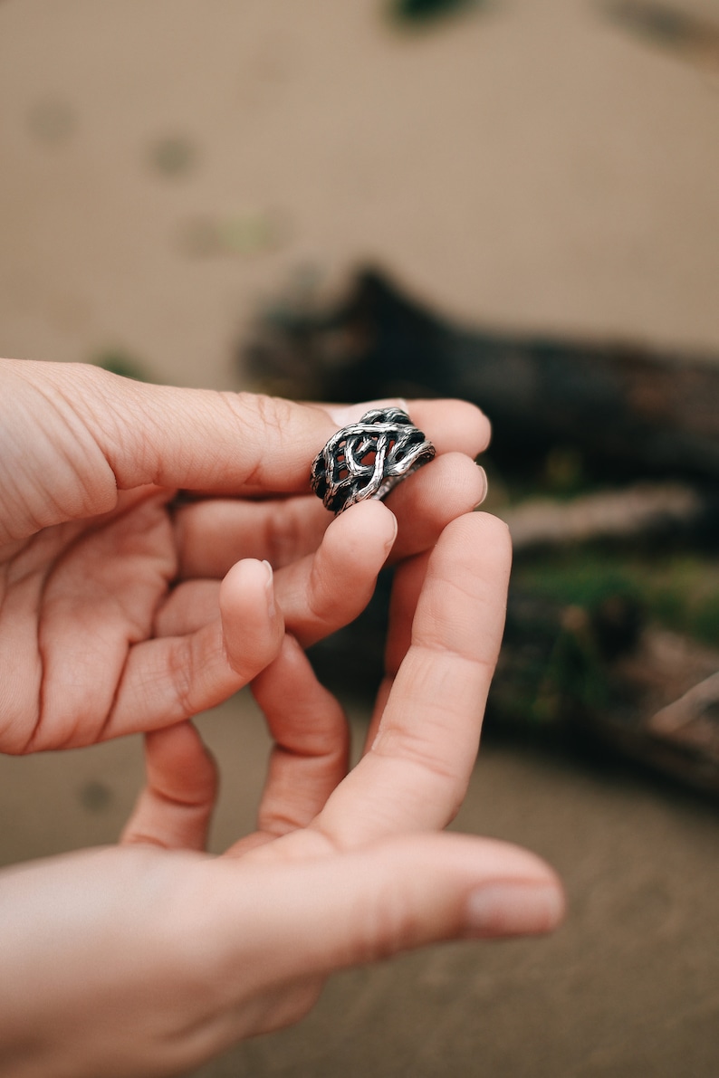 Sterling Silber verdrehter Zweig Ring, Baumrinde Ring, Zweig Ring, Wald Schmuck, Natur Ring, Yggdrasil Ring Baum des Lebens Bild 4