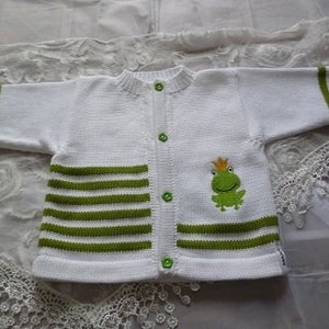 Babyjacke, Kinderjacke, Strickjacke, Wolljacke, Froschkönig, Streifen, Stickerei Foschkönig, weiß, grün, verschiedne Größen Bild 1