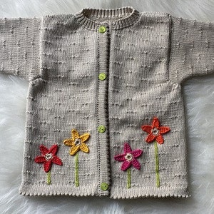 baby jacket, cardigan, children's jacket, jacket with crochet flowers, crochet flowers, crochet flowers, textured pattern, beige, flower color as desired, image 1