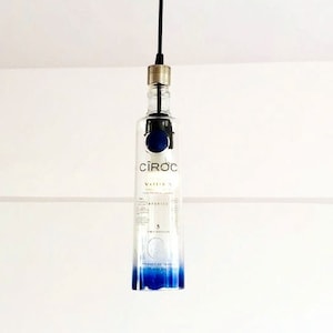 Ciroc Wodka Flasche hängende Pendelleuchte mit Armaturen
