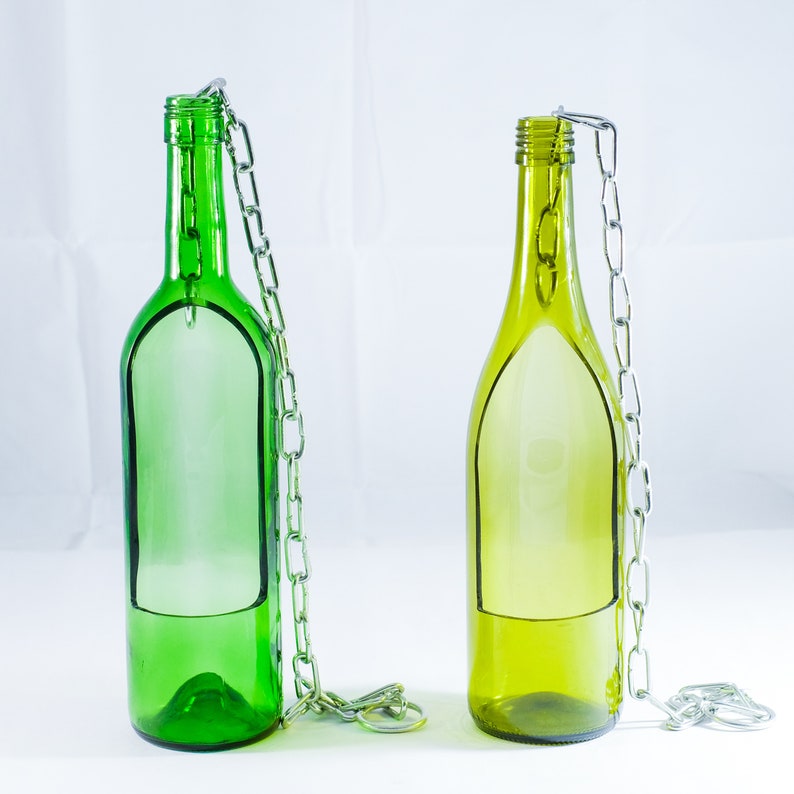 Maceta colgante hecha a mano a partir de botella de vino reutilizado Verde Olivos Olive Claro imagen 3