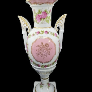 Ceramic vase