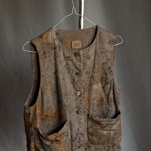 Men&#39;s rusty linen vest YOKO. Rust grey hand dyed splotchy linen waistcoat vintage antique avant garde Japanese natural dye wabi sabi sack