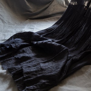 Robe en gaze de lin de couleur marine noire NOSTALGIA avec ourlet brut. Vêtements pour femmes en lin, robe vintage, boho, vêtements boho antique rustique image 6