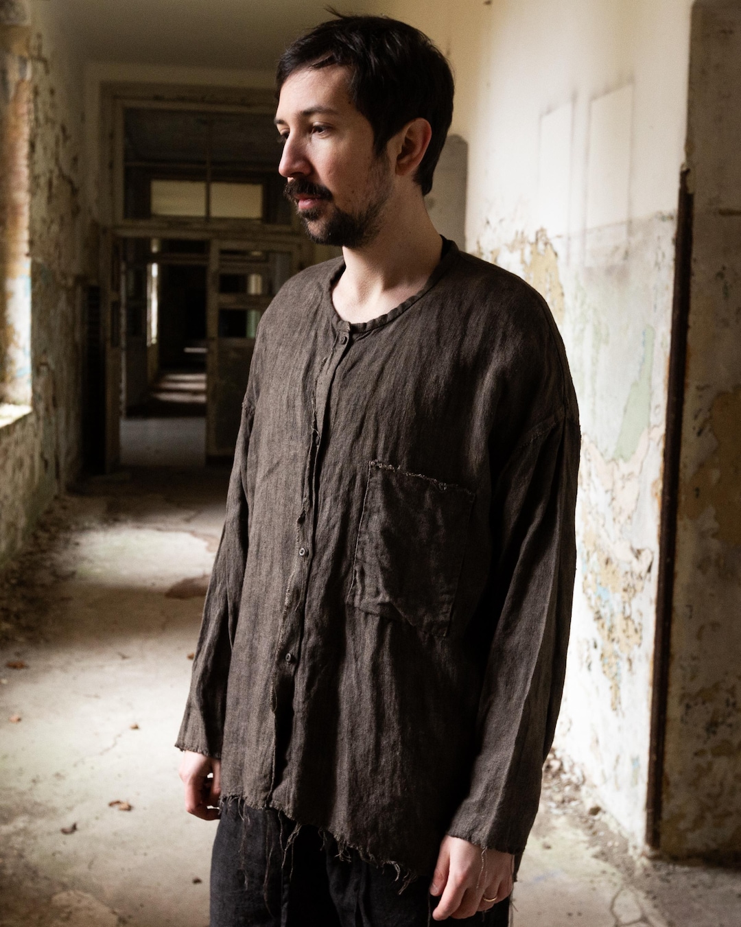 Men's Oversized Shirt TRAVELLER, Rustic Linen Naturally Dyed Into
