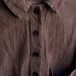 Women&#39;s shirt PLAY, raw striped cotton, naturally dyed into faded burgundy-brownish shades