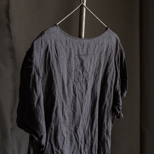 Mens linen t-shirt INK. Men's linen clothing dark grey linen shirt hand stitched japanese avant garde blouse top shops black vintage wabi sabi