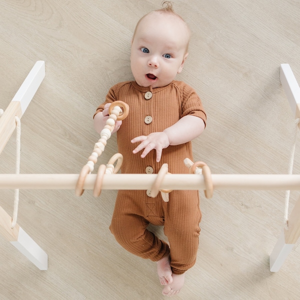 Baby Play Gym Baby Gym Baby Wooden Toys Farmhouse Nursery Wood Toys Sensory Toys New Baby Baby Shower Gift New Mom Present Baby Months Wood