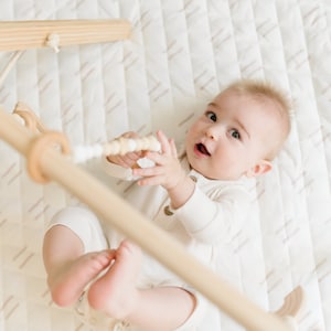 Giant Toy Play Mat, Baby Gym Mat , Wooden Baby Gym Mat Playmat for Babies Soft Oversized Mat Travel Mat, Baby Gift From Grandparents Neutral