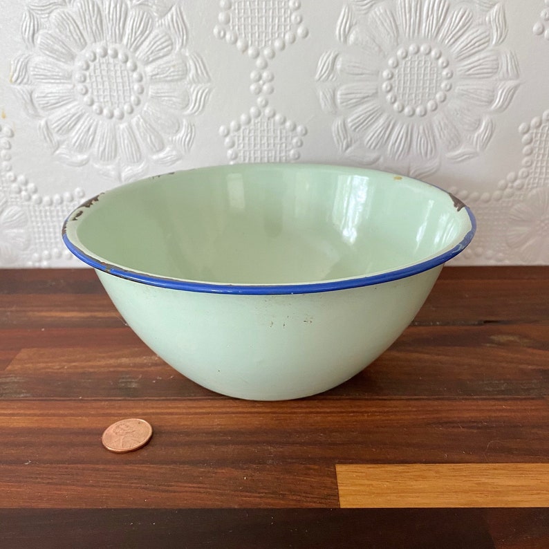Vintage Small Enamelware Bowl Mint Green with Blue Rim Etsy