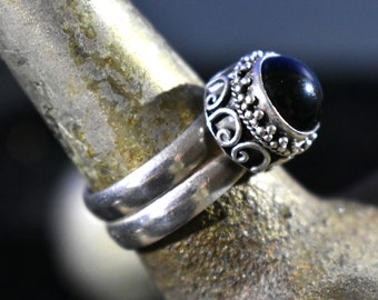 Vintage Sterling Silver  and Onyx Ring, Free Shipping