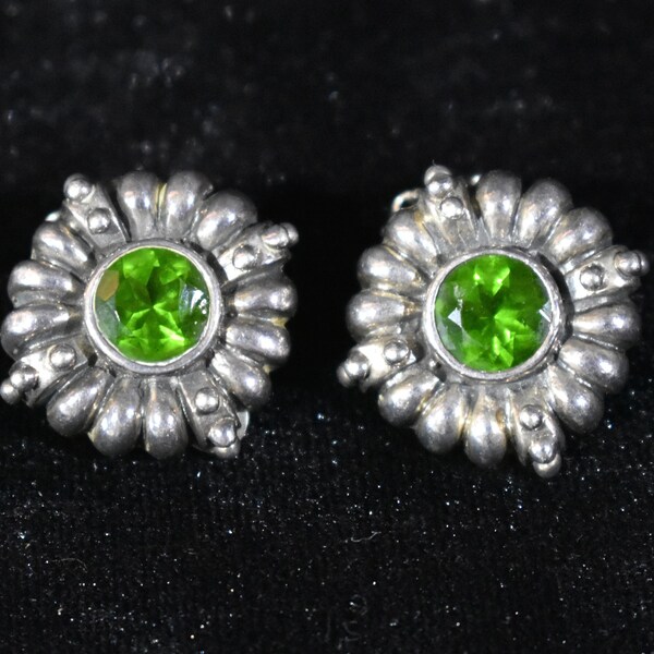 Vintage Sterling Silver and Green Glass Earclips FREE SHIPPING