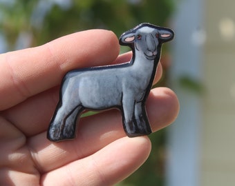 Sheep magnet : Gift for sheep lovers, vet techs, farmers, veterinarians, zookeepers cute animal magnets for locker or fridge