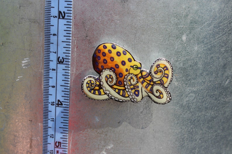 Blue-ringed Octopus Magnet Gift for octopus Lovers Cute ocean animal Magnets for locker or fridge image 3