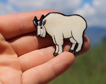 Mountain Goat Magnet: Gift for goat lovers, hunters, vet techs, veterinarians or  hikers cute goat animal art magnet for locker or fridge