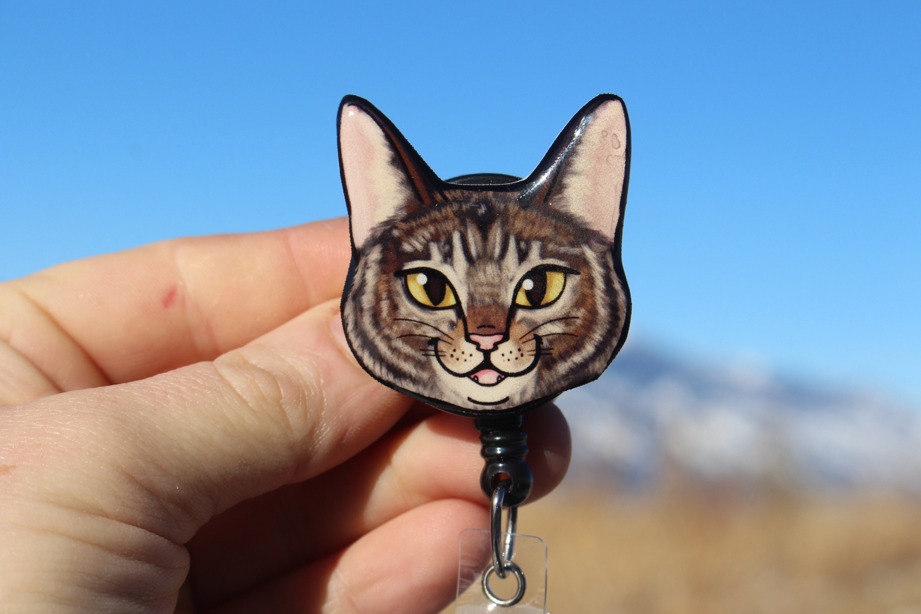 Tabby Cat Badge Reel ID Holder: Gift for Cat Lovers, Nurses, Vet Techs,  Zookeepers, Veterinarians Cute Animal Badge Reels 