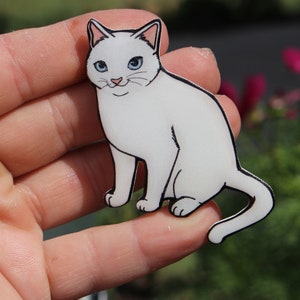 Cat Magnet: Gift for white cat lovers for teacher, vet tech, veterinarian cat loss memorial cute animal magnets for locker or fridge