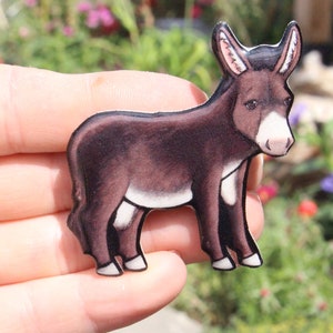 Mule magnet: Gift for donkey lovers, farmers, teachers vet techs cute farm animal magnets for locker or fridge