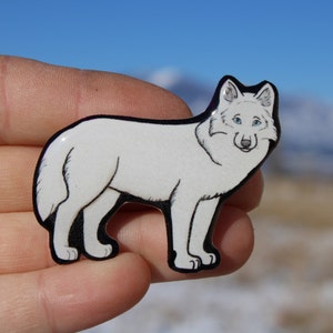 White Wolf Magnet: Gift for wolf lovers, vet techs, veterinarians, zookeepers Cute animal magnets for locker or fridge