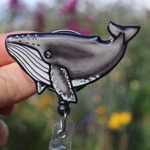 Humpback Whale badge reel Id holder: Gift for ocean lovers, nurses, vet techs, veterinarians, zookeepers teachers animal badge reels