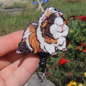 Guinea Pig badge Reel ID holder: Retractable gift for cavi lovers, nurses, doctors, veterinarians, vet techs cute animal badge reels