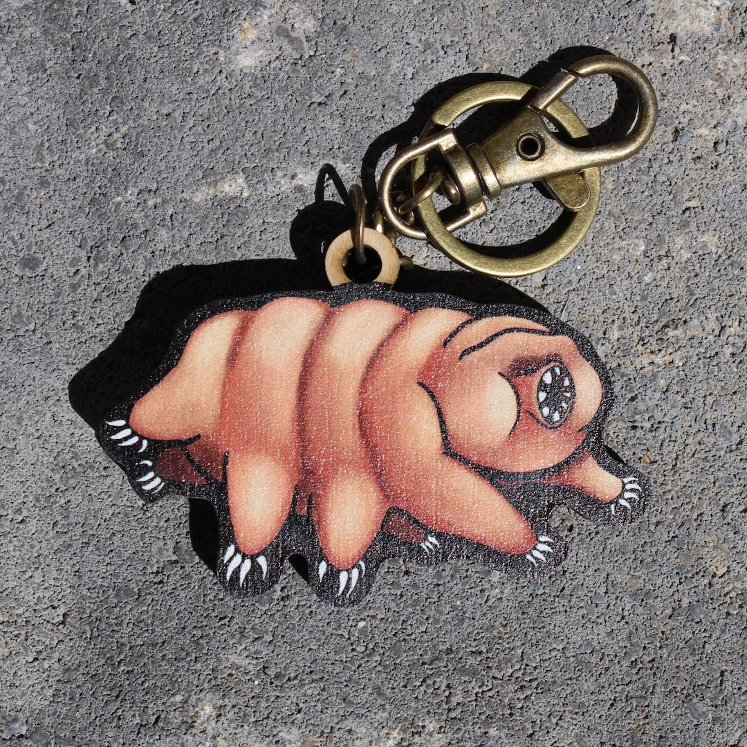 Wood Water Bear Tardigrade Keychain: Gift for Animal Lovers, Vet
