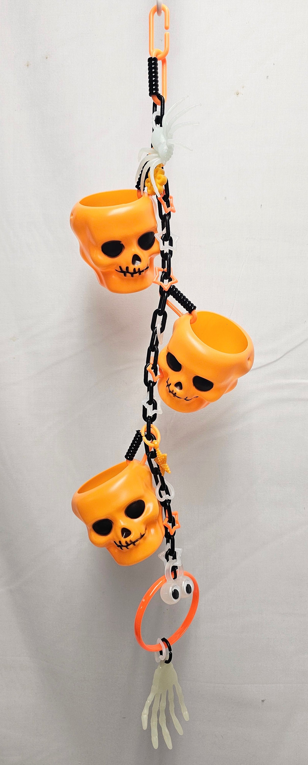 ハロウィンの頭蓋骨採集おもちゃ、フクロモモンガ、暗闇で光る - Etsy 日本