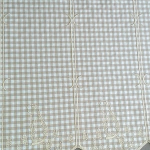 curtain ready to hang breeze bise galon frieze gingham fabric with marmot- height 43 cm.