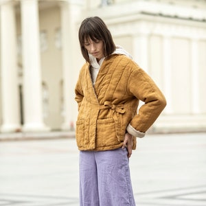 Steppjacke mit Taschen, Leinen-Kimonojacke für Damen, Steppmantel, Wende-Utility-Jacke QUINCE Bild 6
