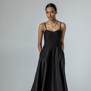 Black spaghetti strap maxi dress shop