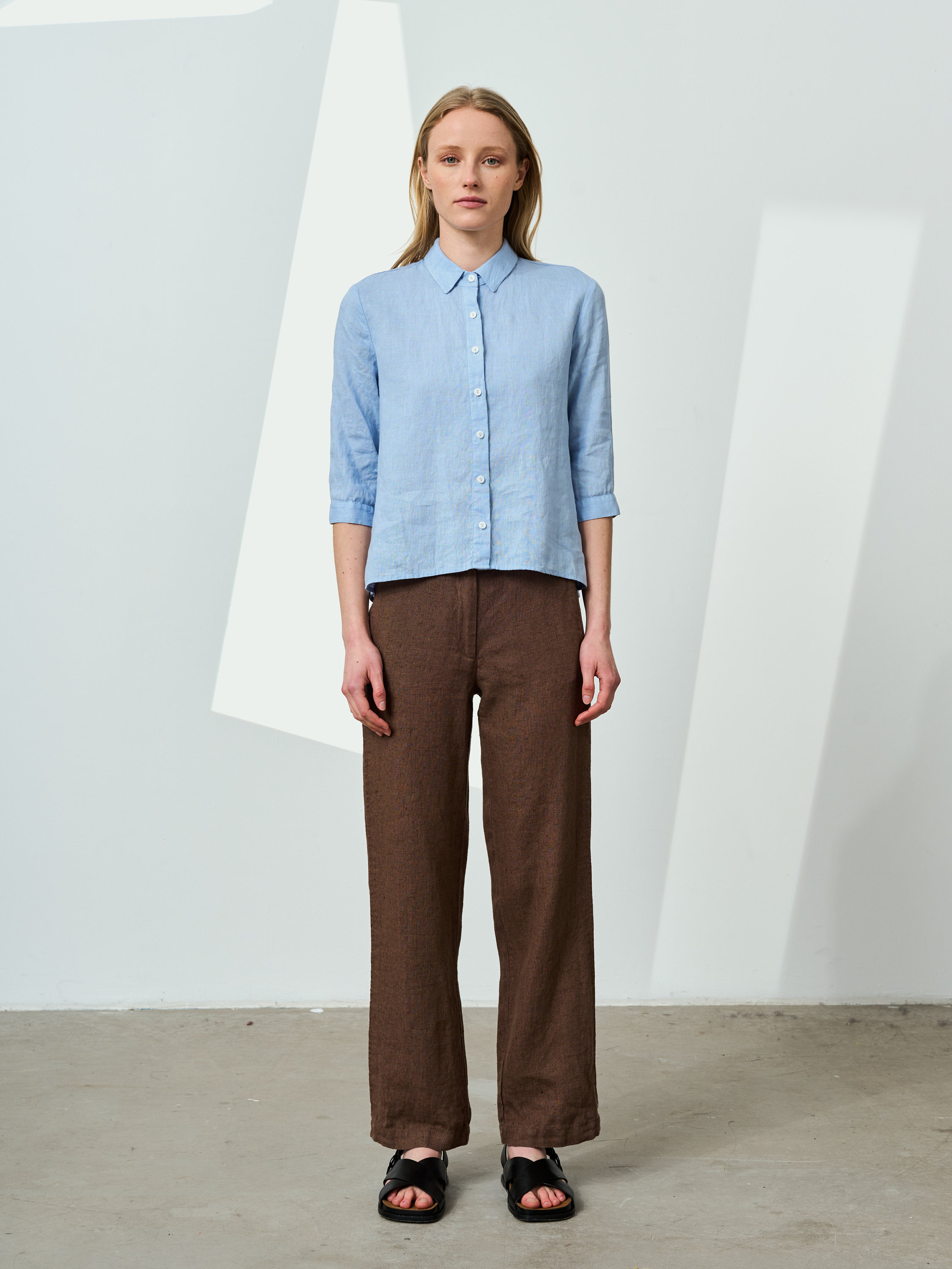 [送料込] Linen Cutting cropped shirt Light-linen Crop Shirt With Classic Collar and 3/4 Sleeves