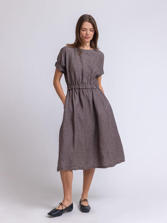 dress a line midi Bow-Detail Pleated A-Line Midi Dress in Ivory - 4