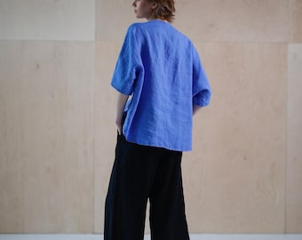 Loose-fit linen blouse with V-neck, top with 3/4 wide sleeves, maternity blouse, oversize linen top, plus size linen kimono top SORA