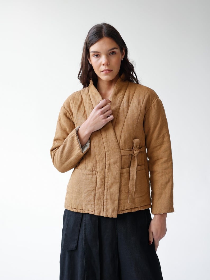 Quilted linen jacket, linen padded coat with pockets, warm kimono robe, fashionable winter coat, reversible jacket, padding coat QUINCE image 8
