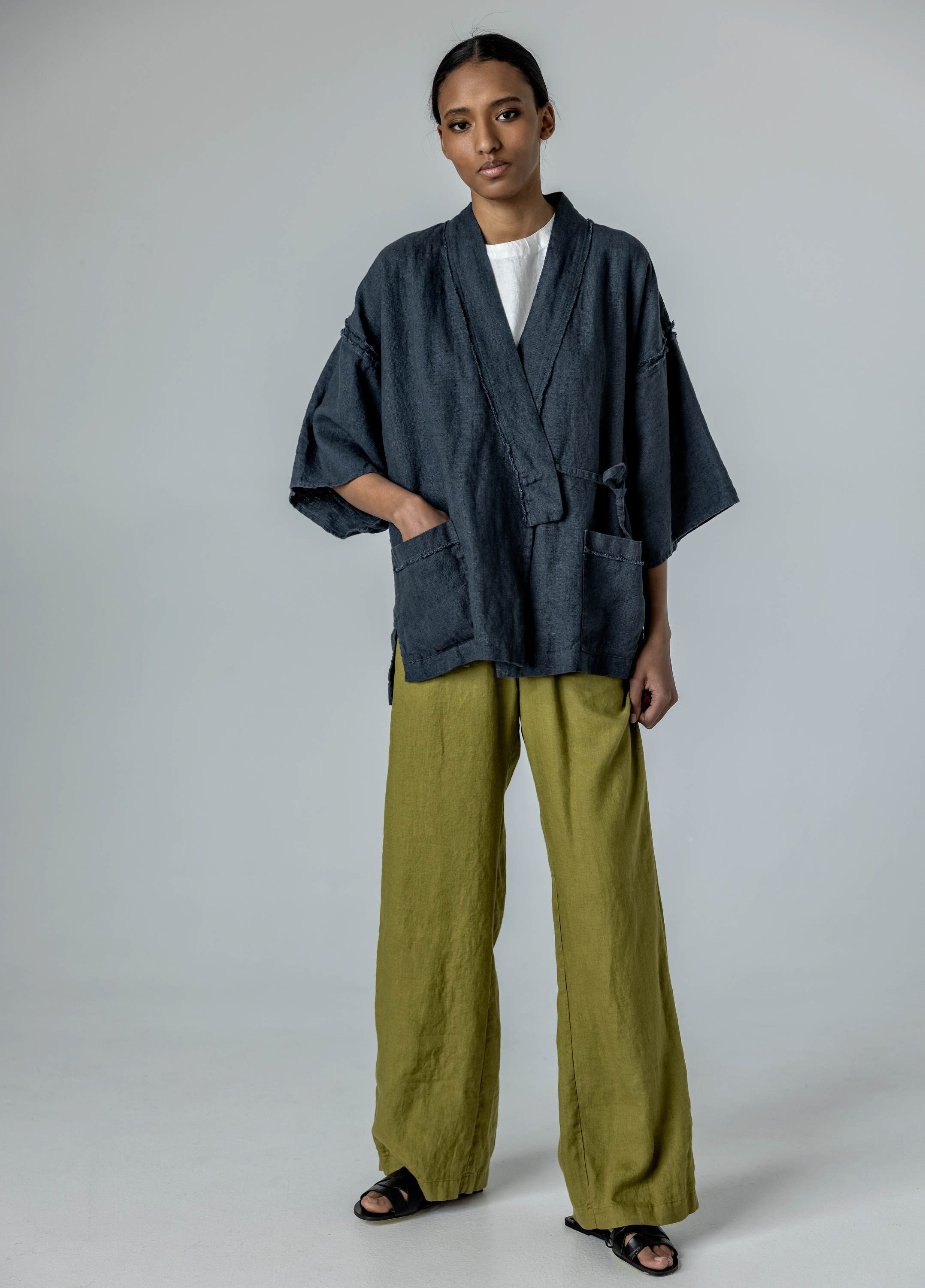 Heavy Linen Haori Jacket With Raw Edge, Tie-string Linen Jacket for Women  With Kimono Sleeves YOI 