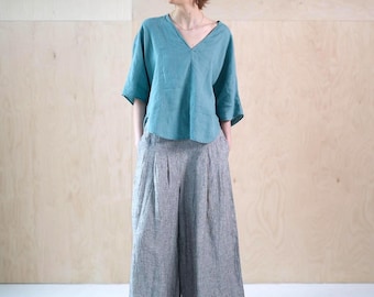 Loose-fit linen blouse with V-neck, top with 3/4 wide sleeves, maternity blouse, oversize linen top, plus size linen kimono top SORA