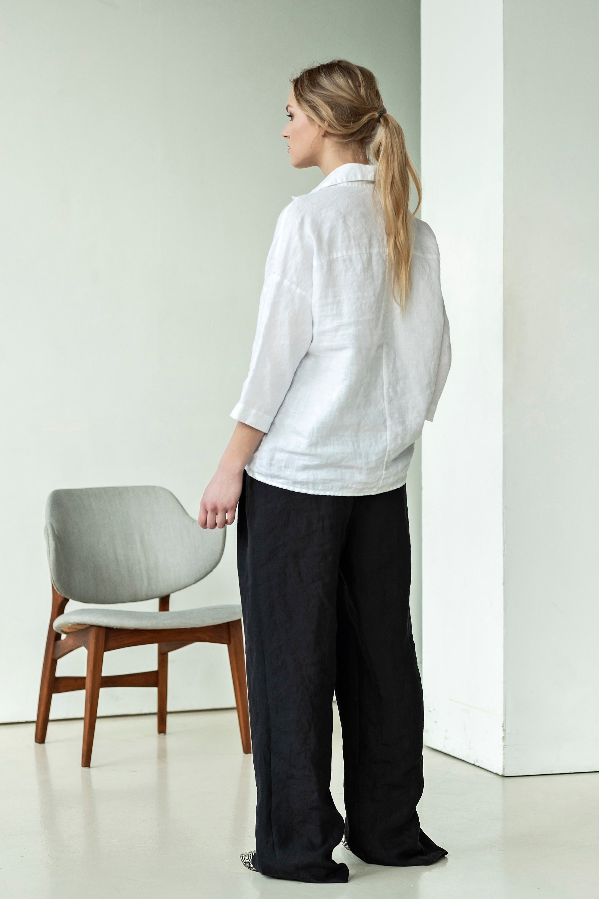 Pistache Double Pocket Linen Blouse - White